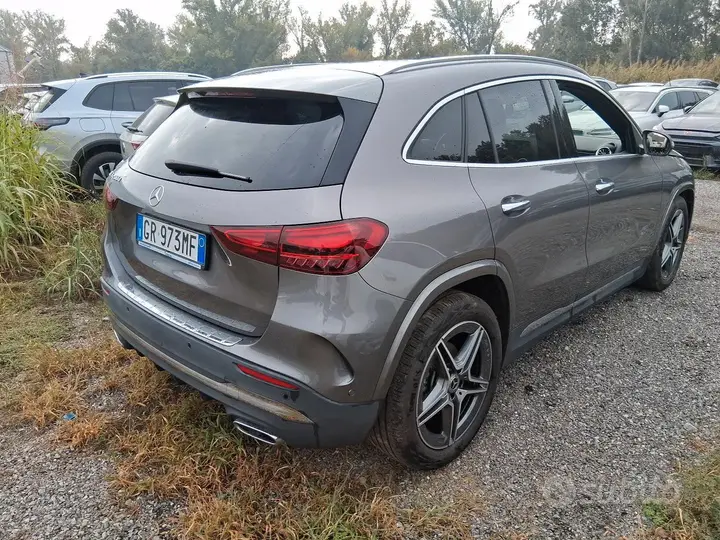 Mercedes-Benz Gla 2023 photo 3