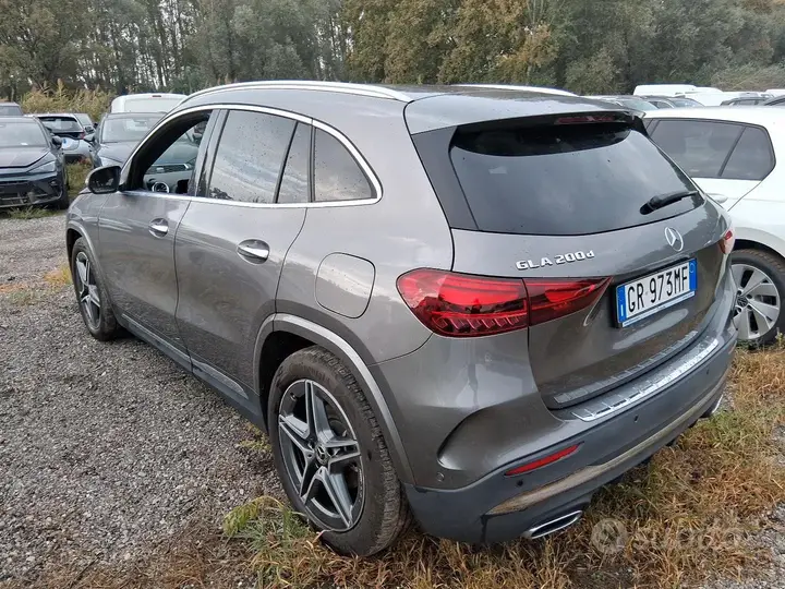 Mercedes-Benz Gla 2023 photo 2