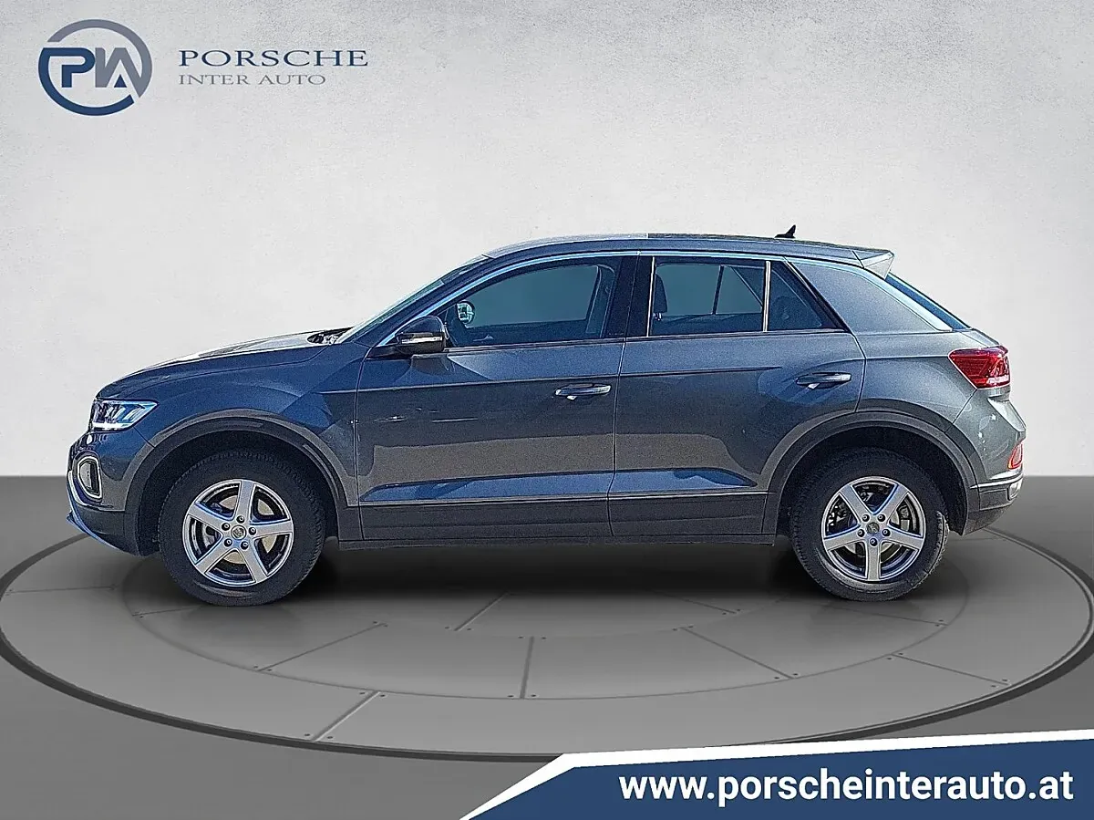 Volkswagen T-Roc 2025 photo 2