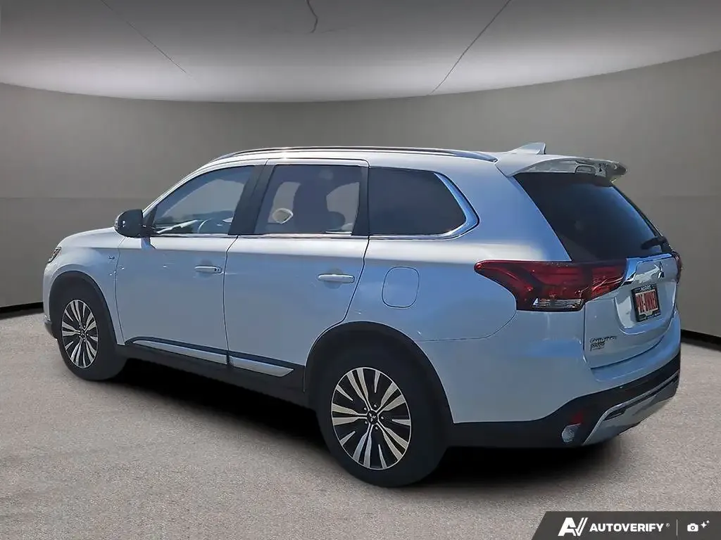 Mitsubishi Outlander 2020 photo 4