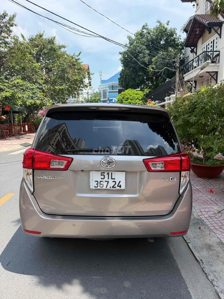 Toyota Innova 2018 photo 4