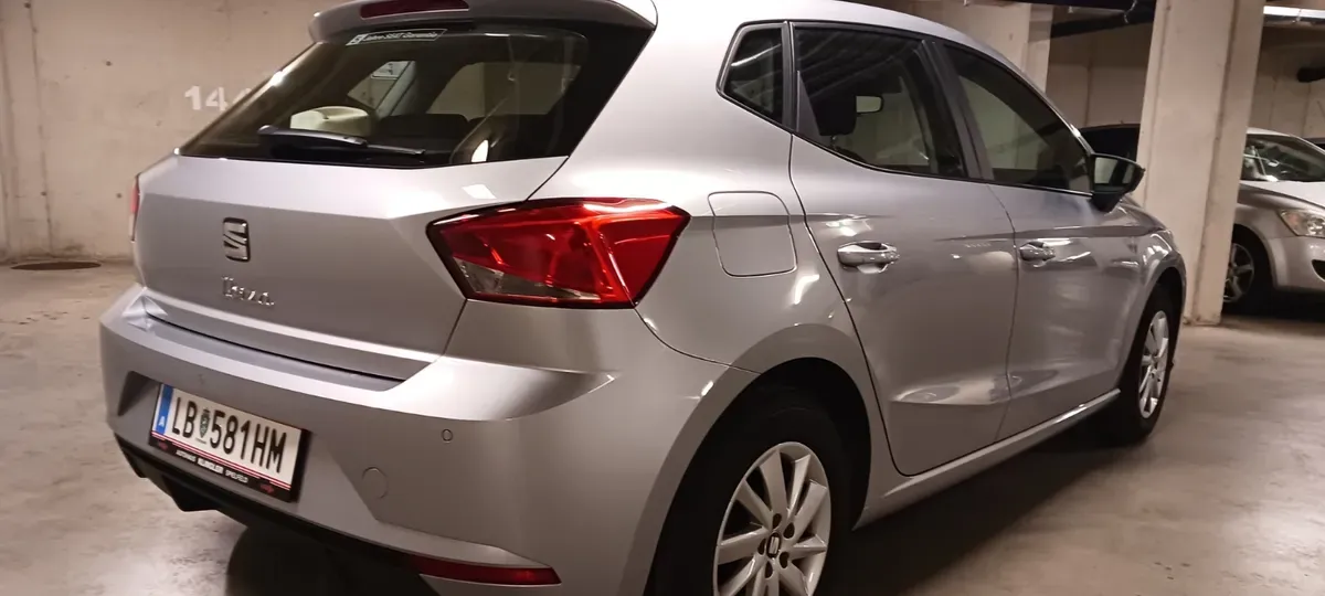 Seat Ibiza 2024 photo 2