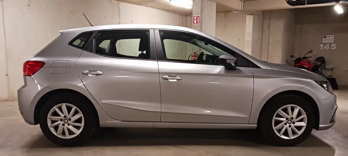 Seat Ibiza 2024 photo 3
