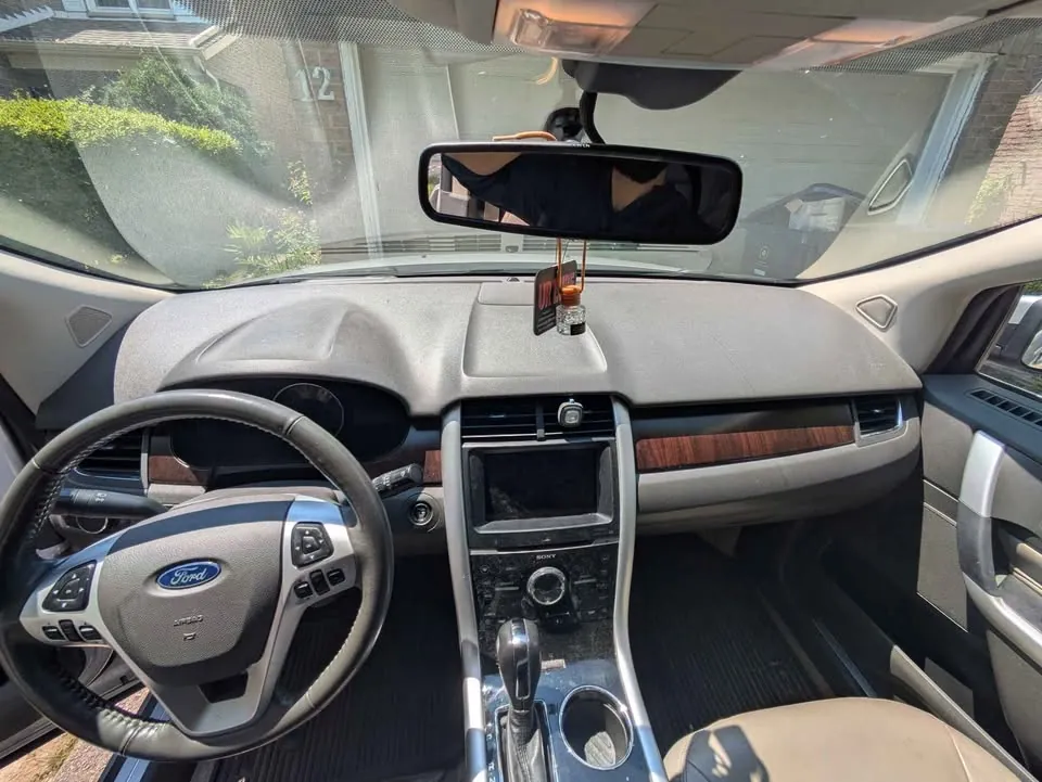 Ford Edge 2012 photo 2