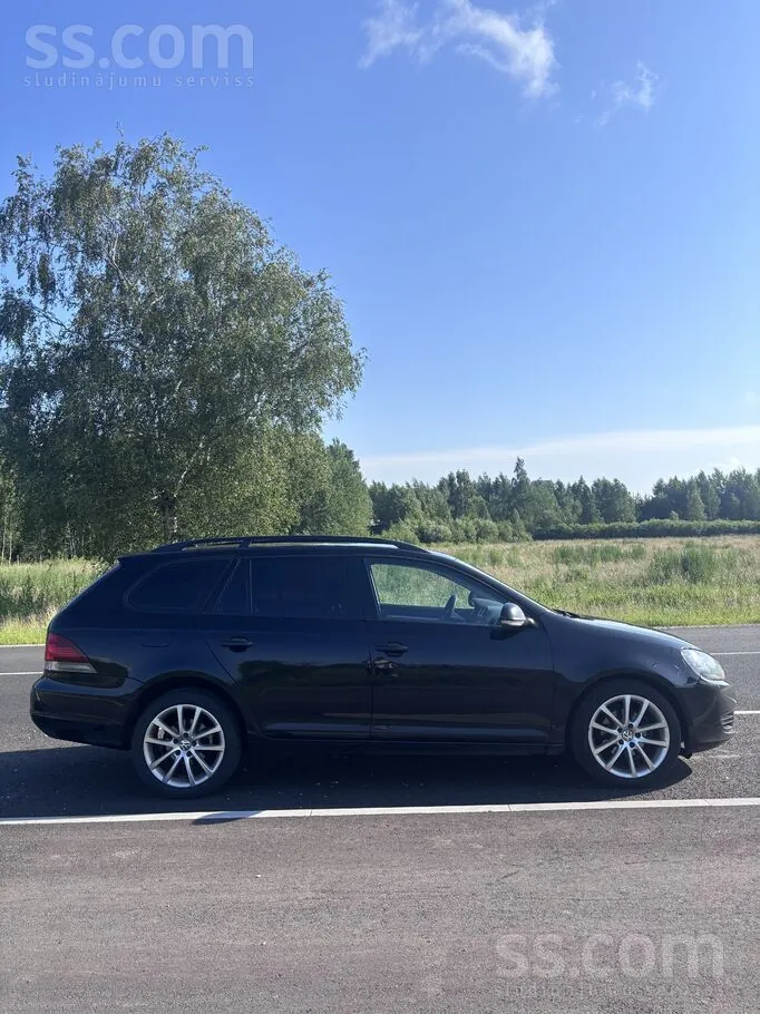 Volkswagen Golf 6 2011 photo 2