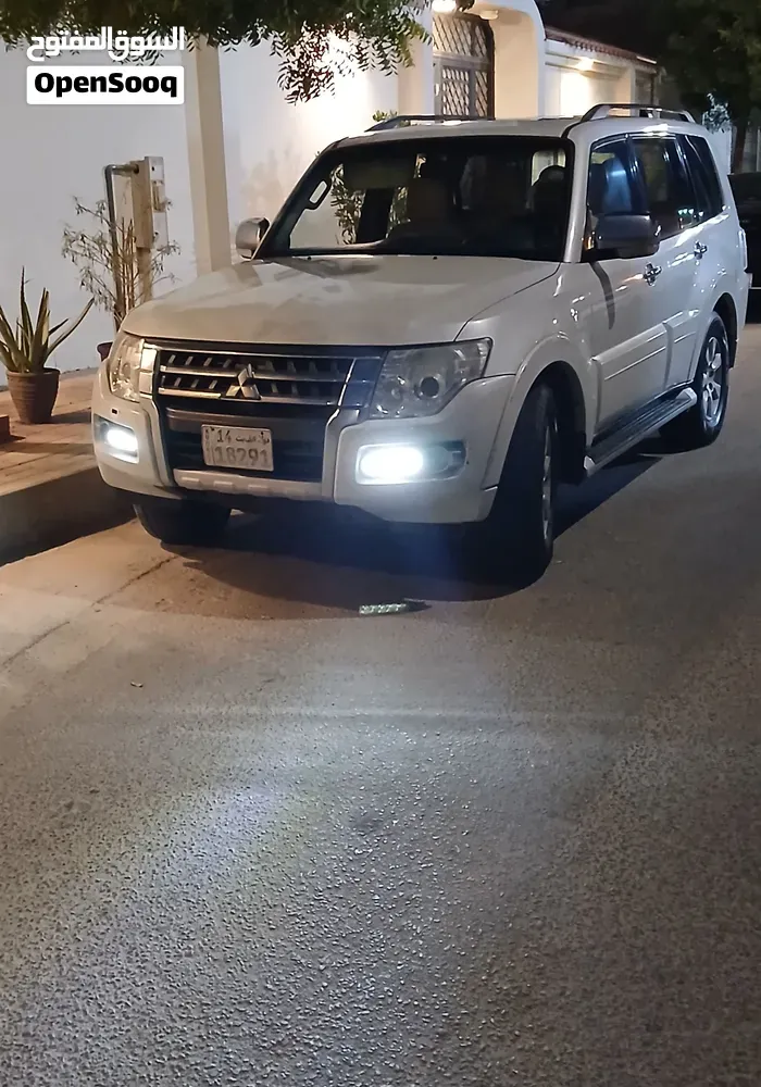 Mitsubishi Pajero 2016 photo 4