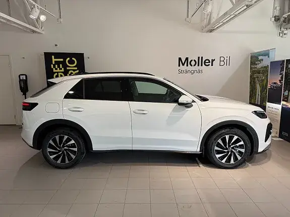Volkswagen T-Roc 2026 photo 2