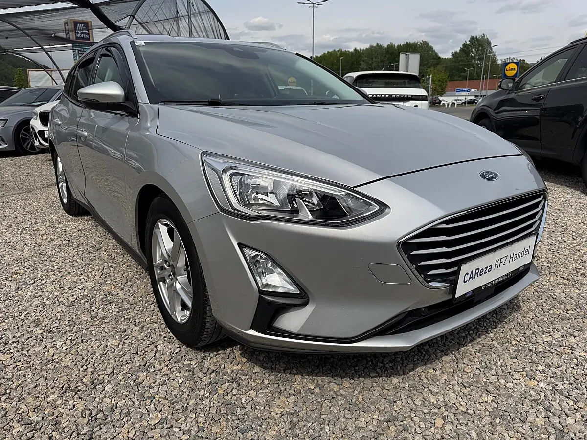 Ford Focus 2018 photo 2
