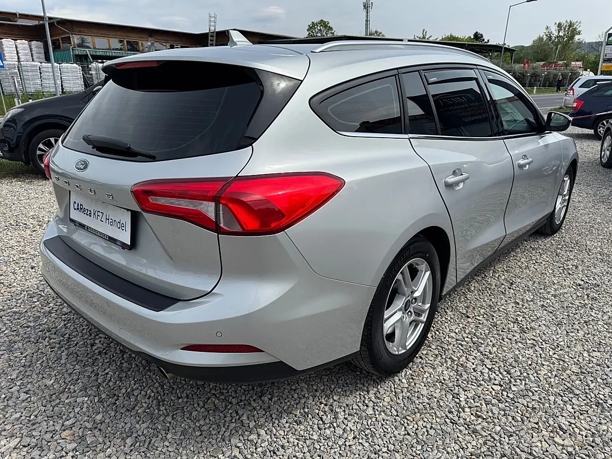 Ford Focus 2018 photo 3