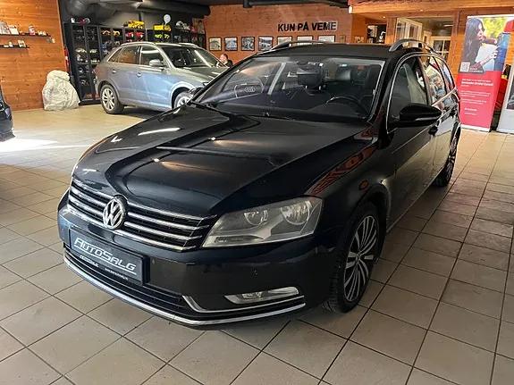 Volkswagen Passat 2011 photo 4