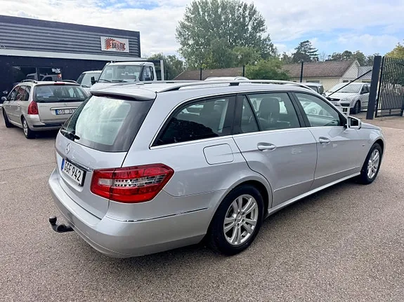 Mercedes-Benz E250 2010 photo 5