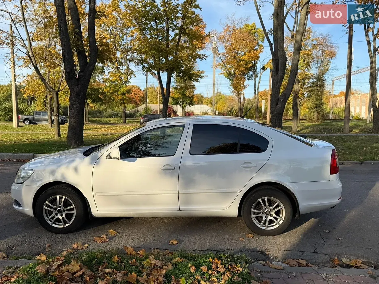 Skoda Octavia 2011 photo 4