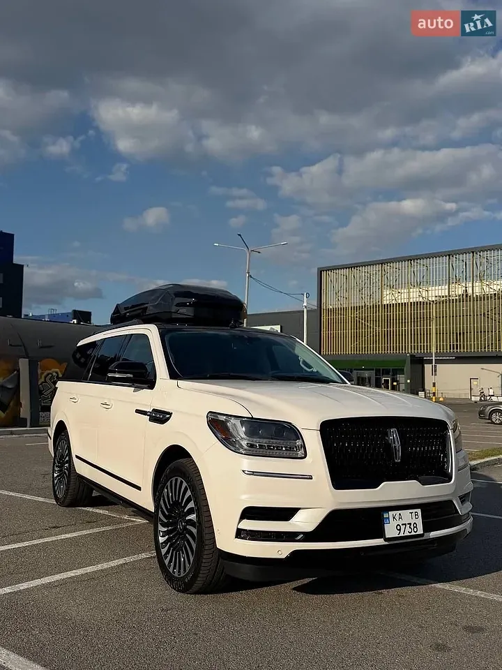 Lincoln Navigator 2021 photo 4