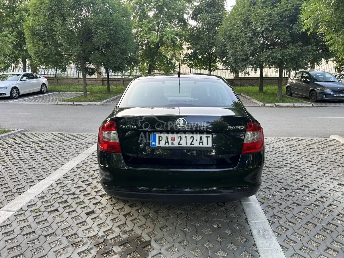 Skoda Rapid 2013 photo 5