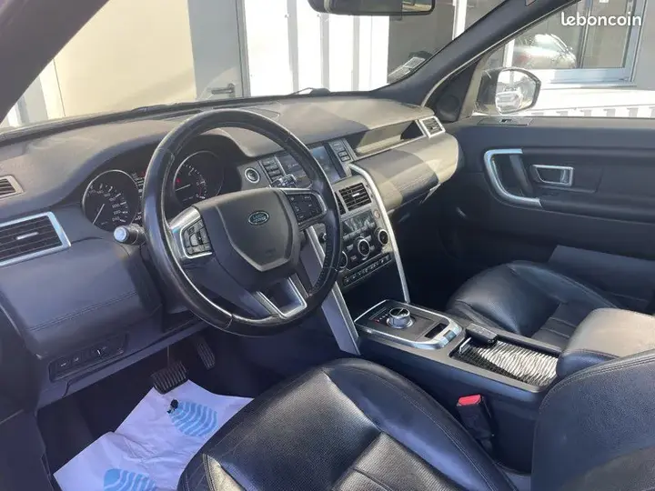 Land Rover Discovery 2016 photo 5
