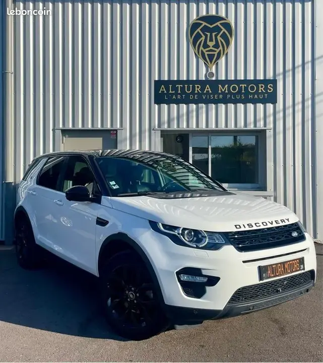 Land Rover Discovery 2016 photo 2