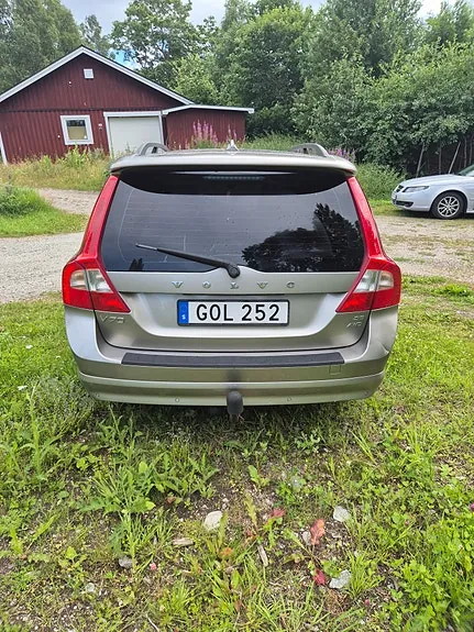Volvo V70 2008 photo 4
