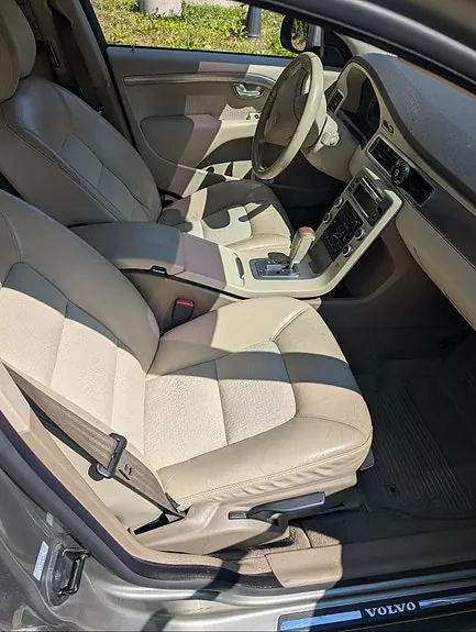 Volvo V70 2008 photo 3