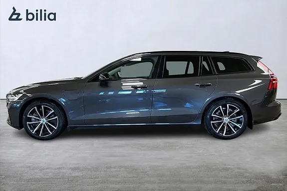 Volvo V60 2025 photo 2