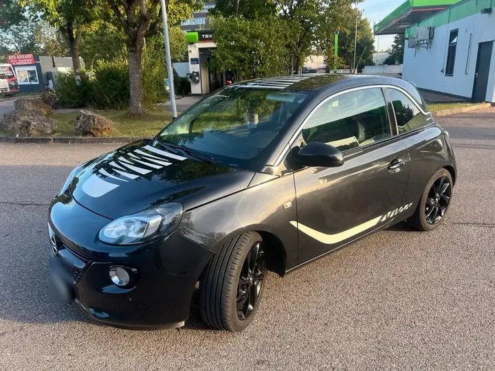 Opel Adam