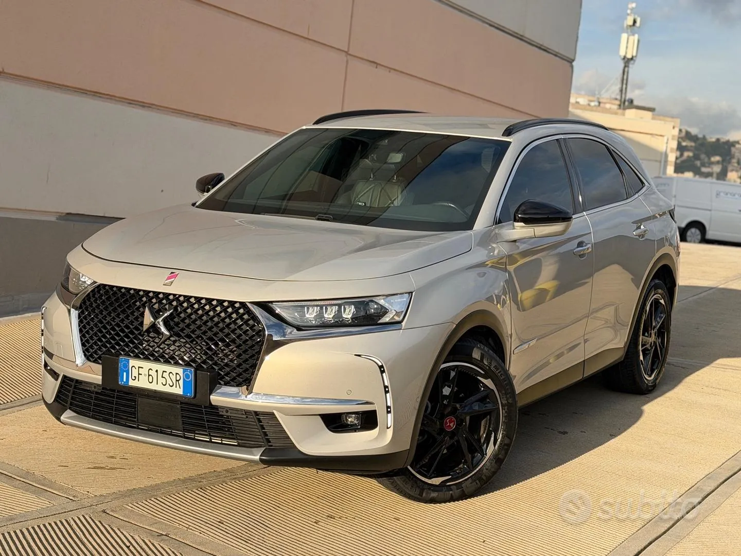 DS Automobiles 7 Crossback