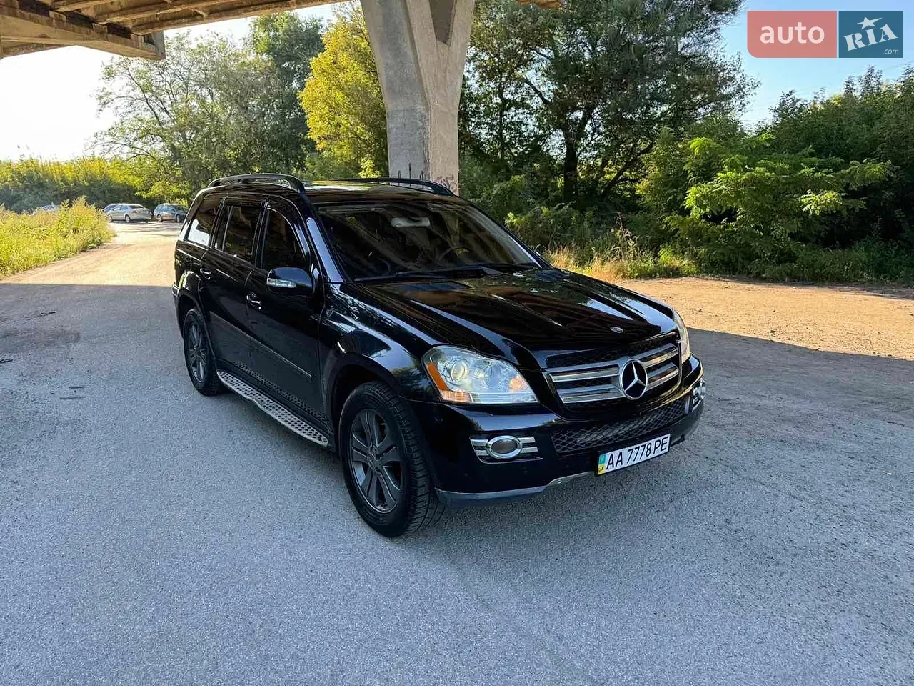 Mercedes-Benz Gl-Class