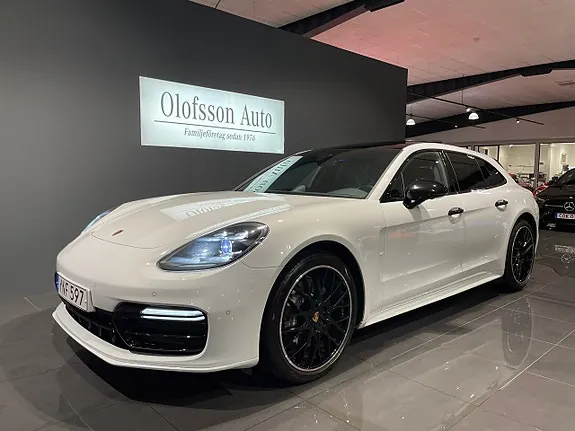 Porsche Panamera 4