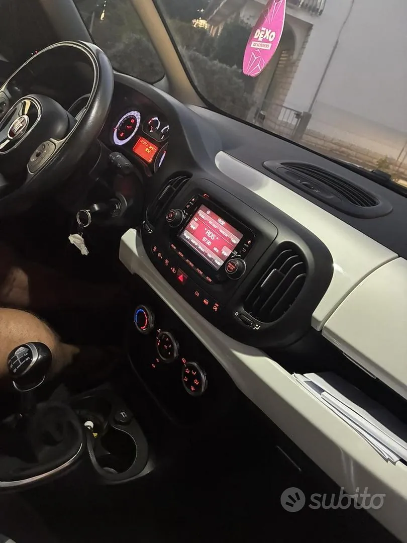 Fiat 500L 2014 photo 3