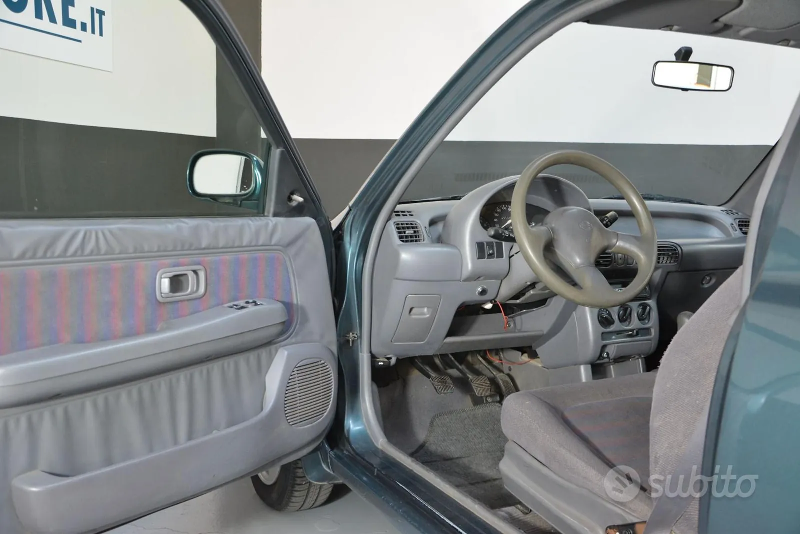 Nissan Micra 1993 photo 5