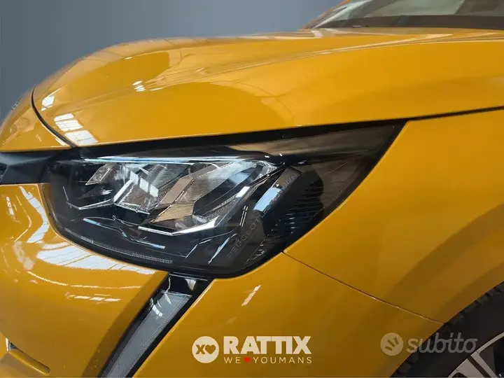 Peugeot 208 2023 photo 3