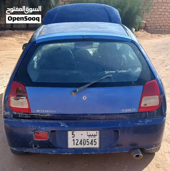 Mitsubishi Colt 2004 photo 2