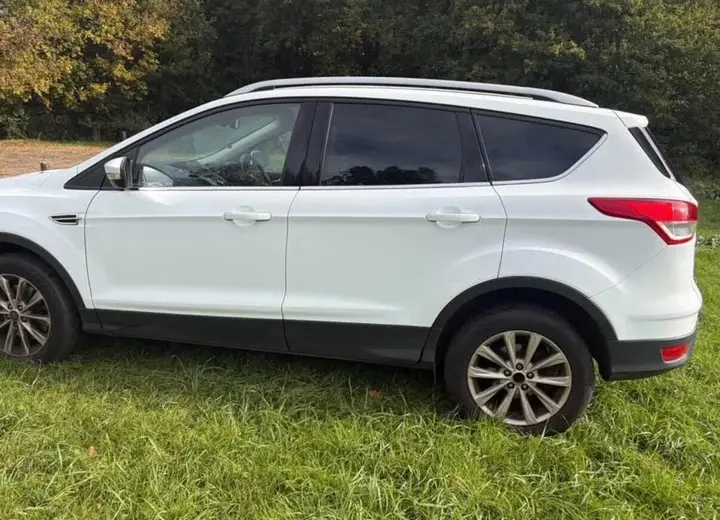 Ford Kuga 2015 photo 5