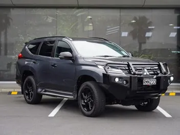 Mitsubishi Pajero Sport 2026 photo 2