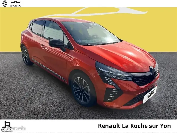 Renault Clio 2023 photo 2