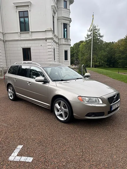 Volvo V70 2008 photo 3