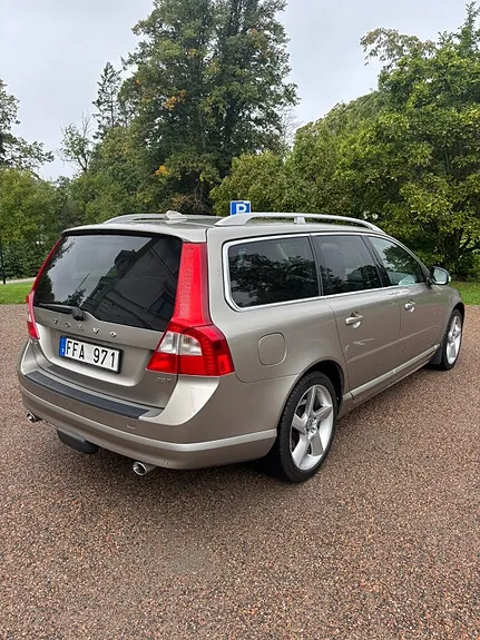 Volvo V70 2008 photo 4