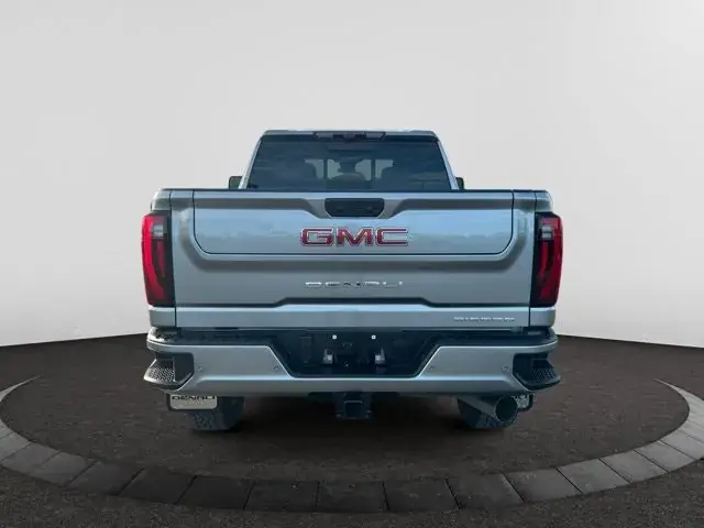 GMC Sierra 2500Hd 2026 photo 4