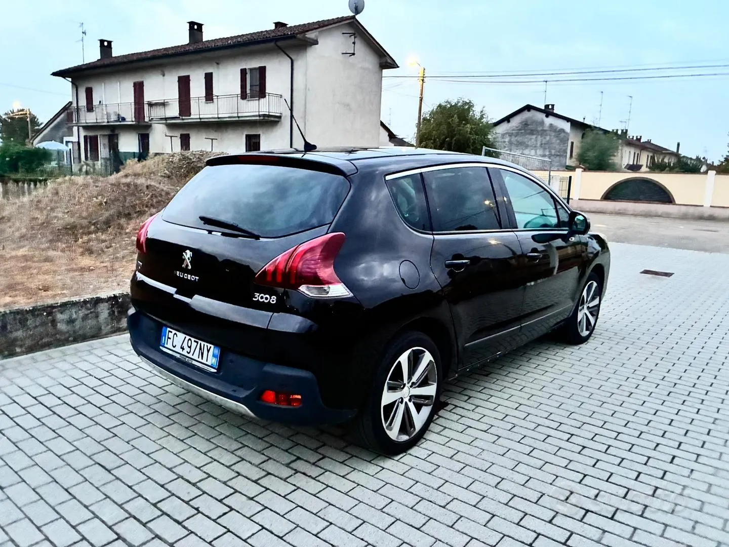 Peugeot 3008 2016 photo 3