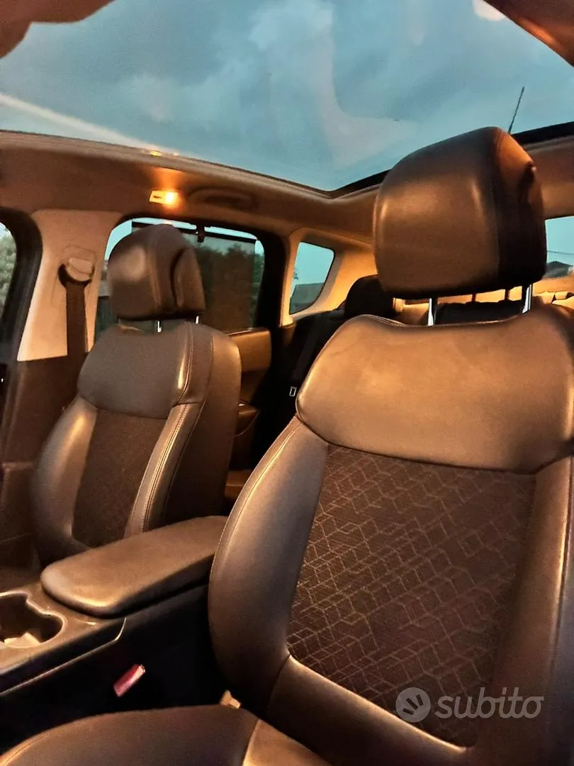 Peugeot 3008 2016 photo 5
