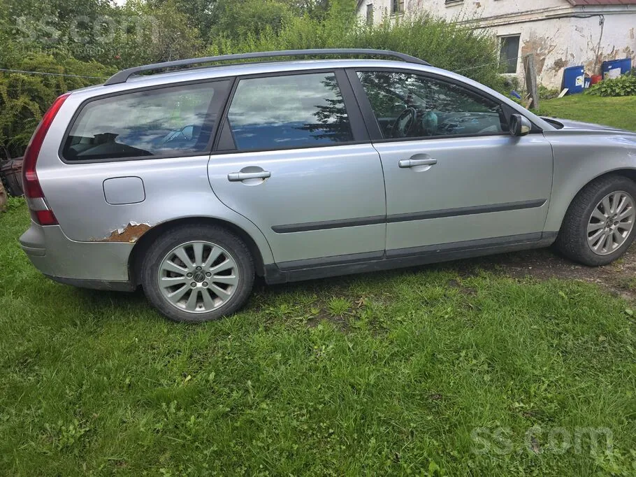 Volvo V50 2004 photo 3