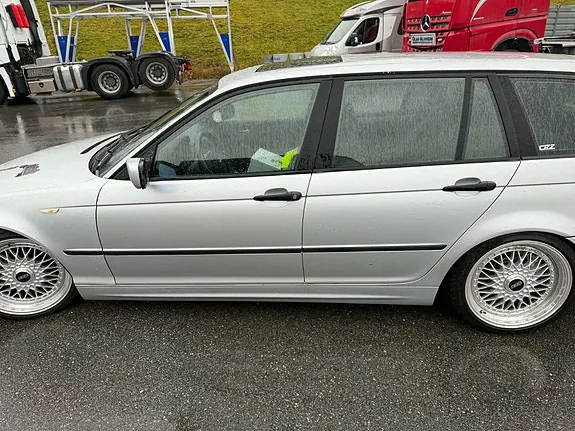 BMW 320D 2002 photo 3