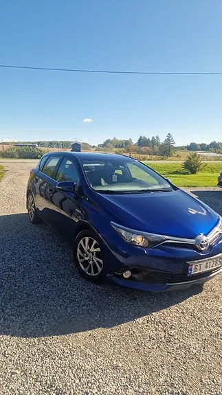 Toyota Auris 2016 photo 5