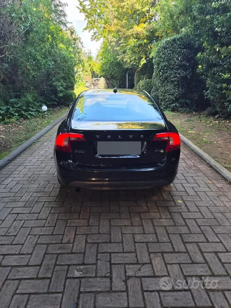 Volvo S60 2012 photo 3