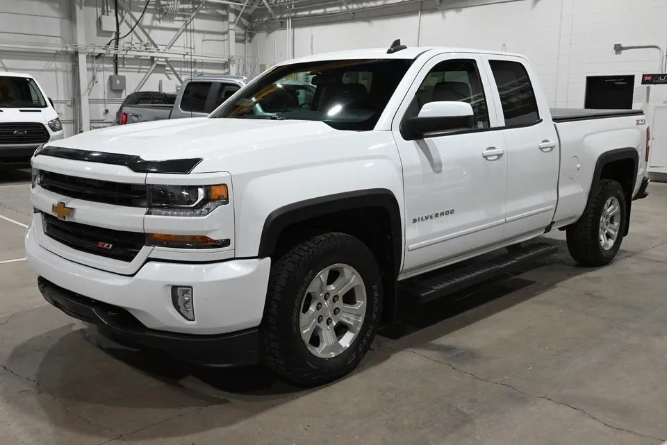 Chevrolet Silverado 1500 2016 photo 2