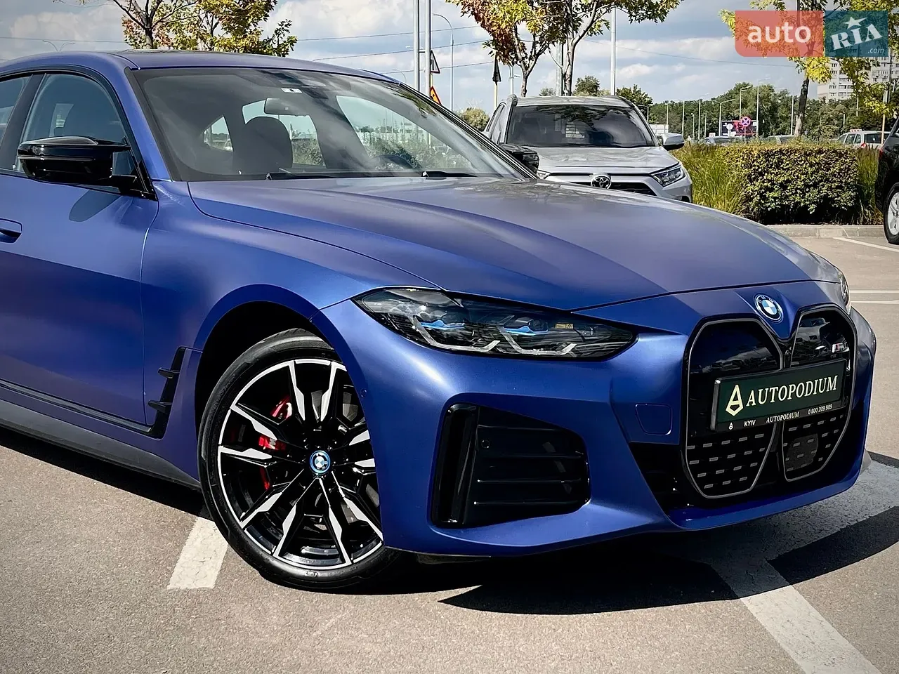 BMW I4 2022 photo 2