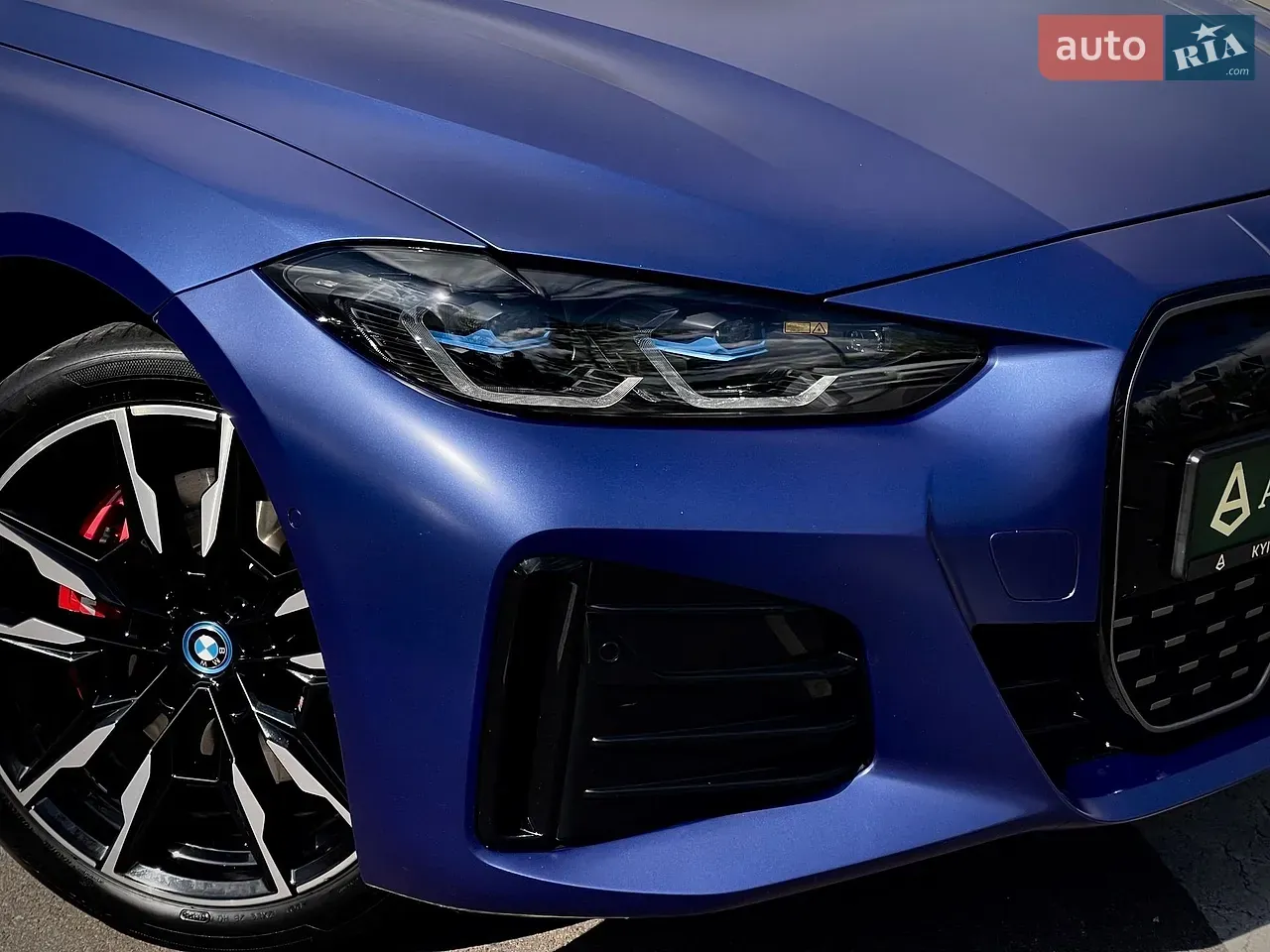 BMW I4 2022 photo 4