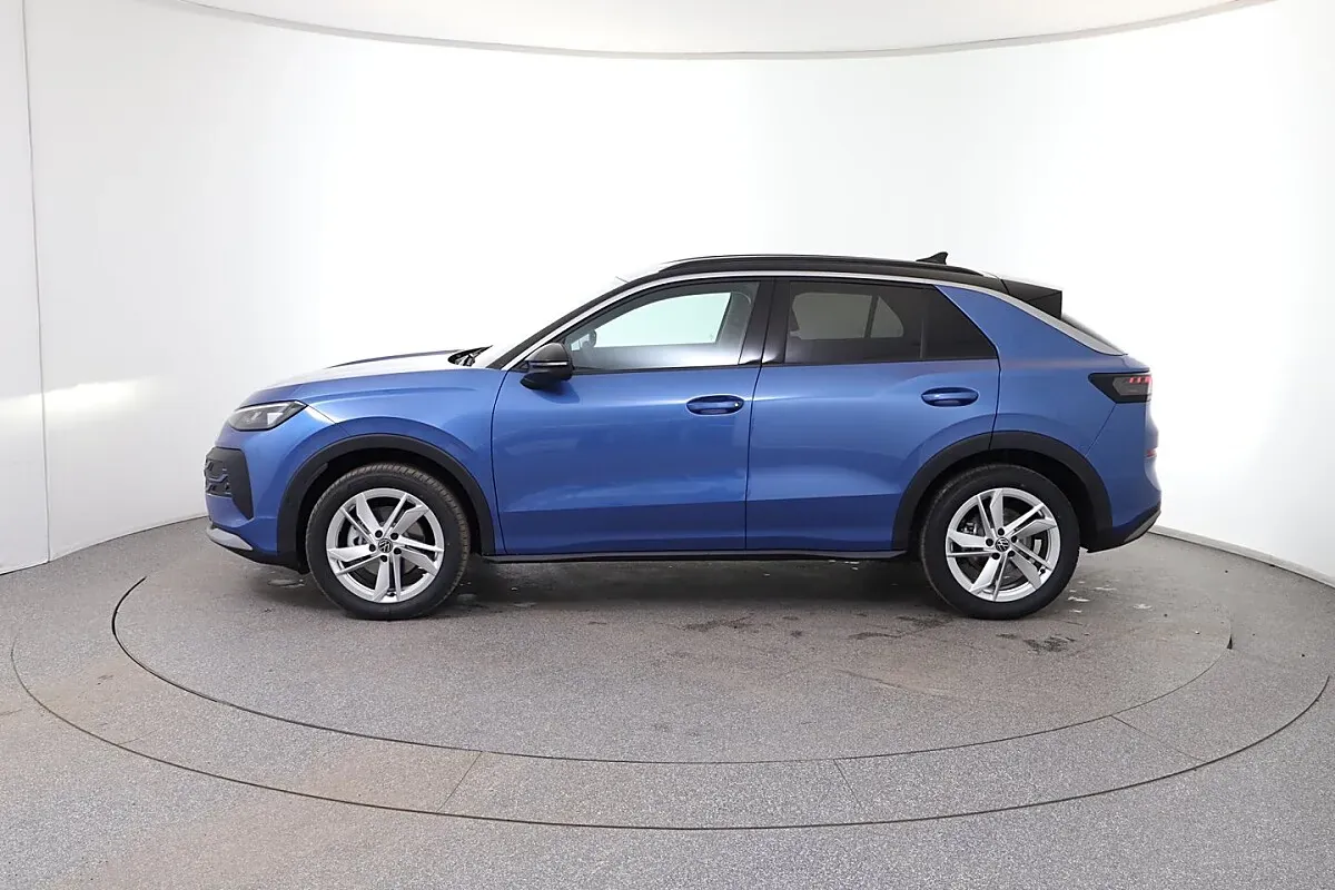 Volkswagen T-Roc Life 2026 photo 2