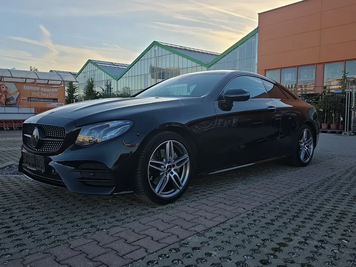 Mercedes-Benz E-Class 2017 photo 3