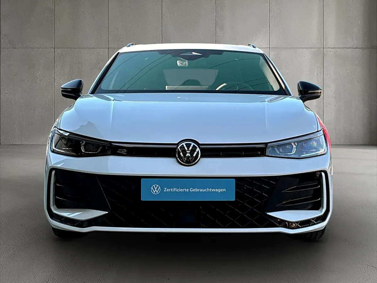 Volkswagen Passat 2026 photo 2