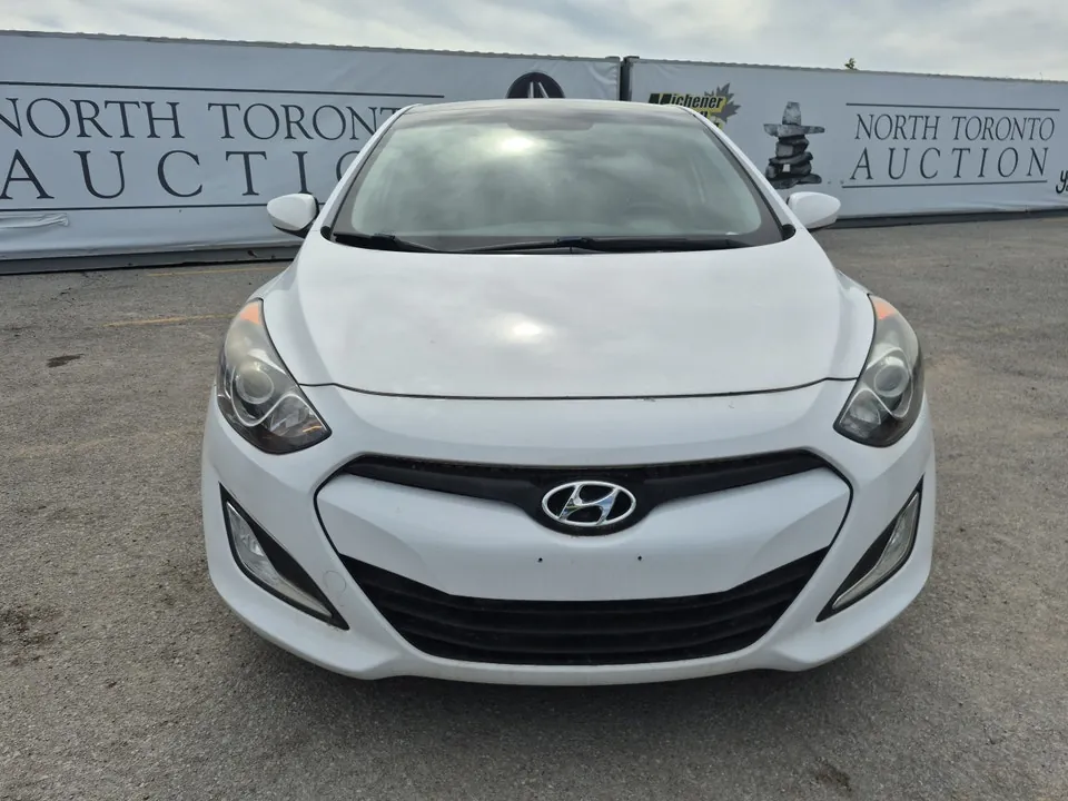 Hyundai Elantra 2014 photo 2